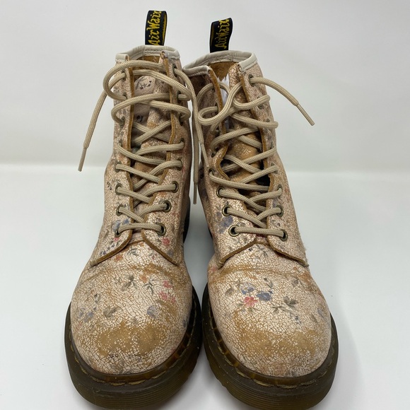 Doc Martens Vintage Distressed Pink Floral Crackle Boots - Picture 3 of 10